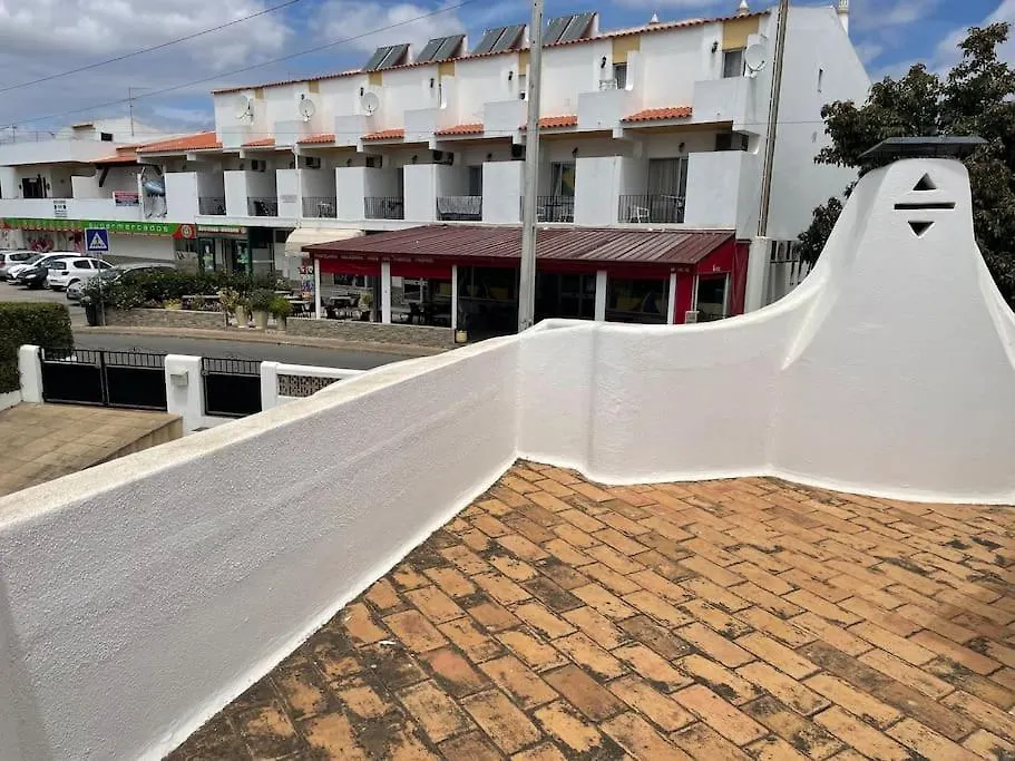 Holiday home Moradia Em Olhos D'Agua Villa Olhos de Agua